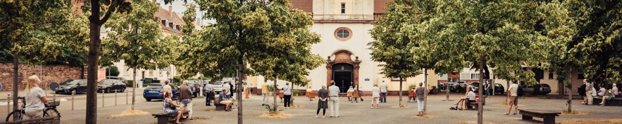 Karl-Friedrich-Gemeinde-Karlsruhe-Outdoor-Gottesdienst-Corona